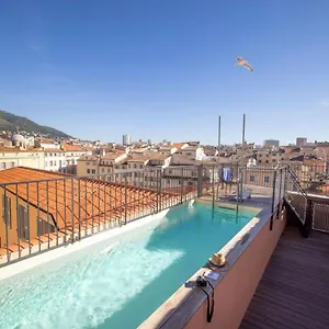 L'eautel Centre Port 4*, Toulon France